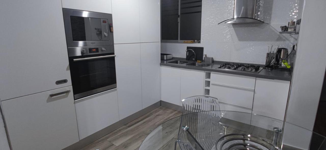 Apartmentos Timas #1 프라이아 외부 사진